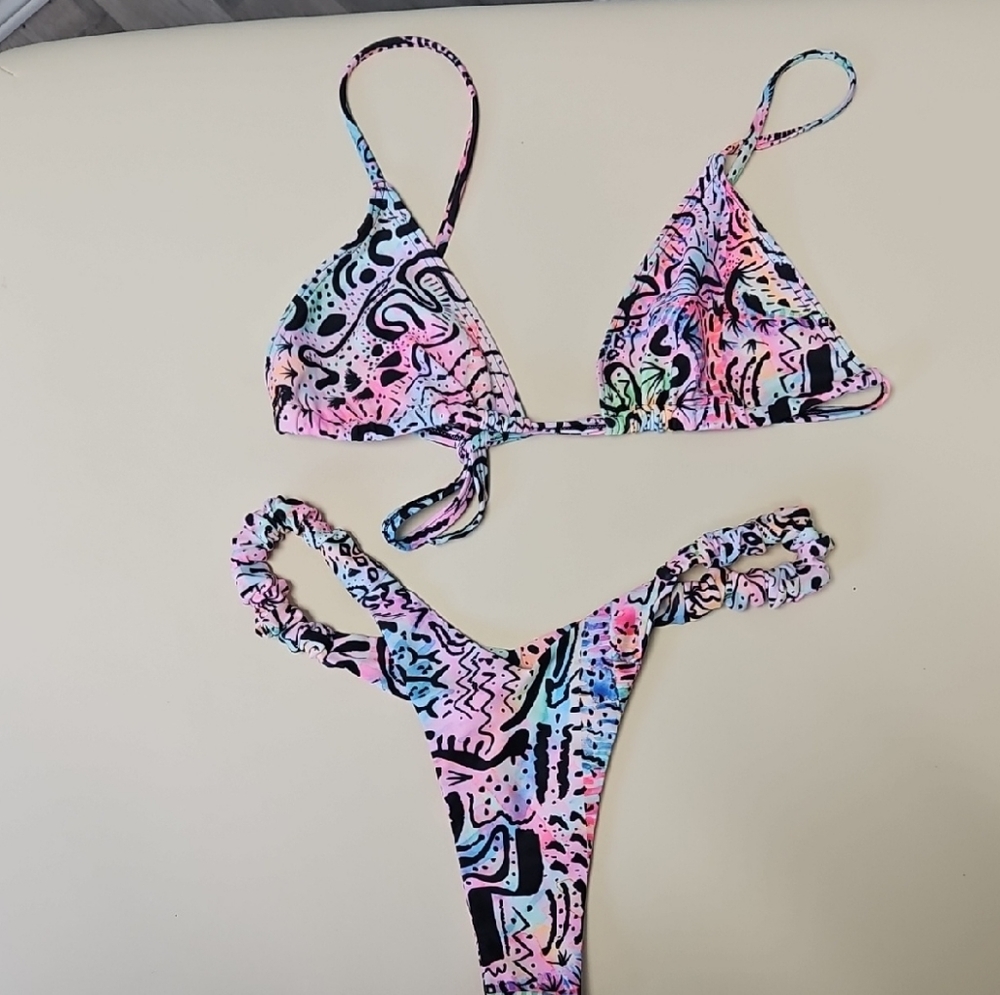Kulani Kinis Multicolor Abstract Bikini